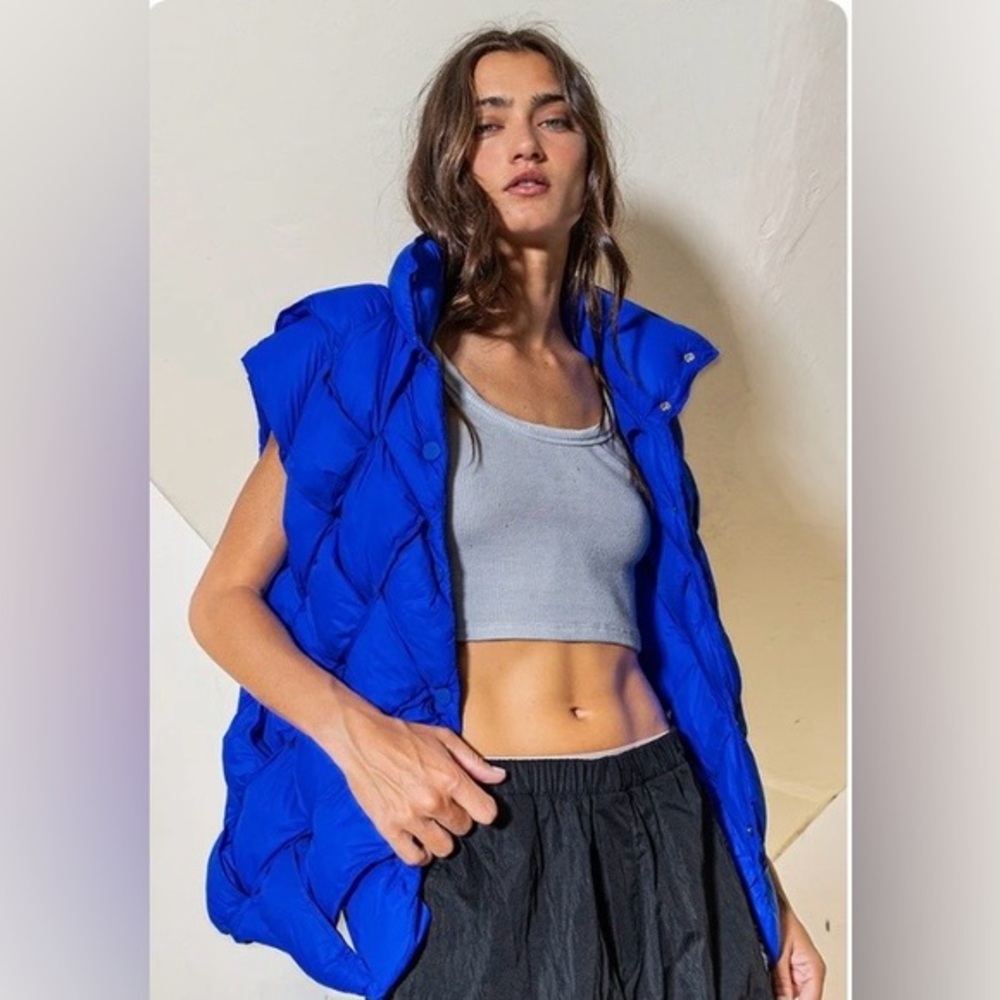BUCKETLIST Rare Cobalt Blue Open Weave Puffer Vest Size Large